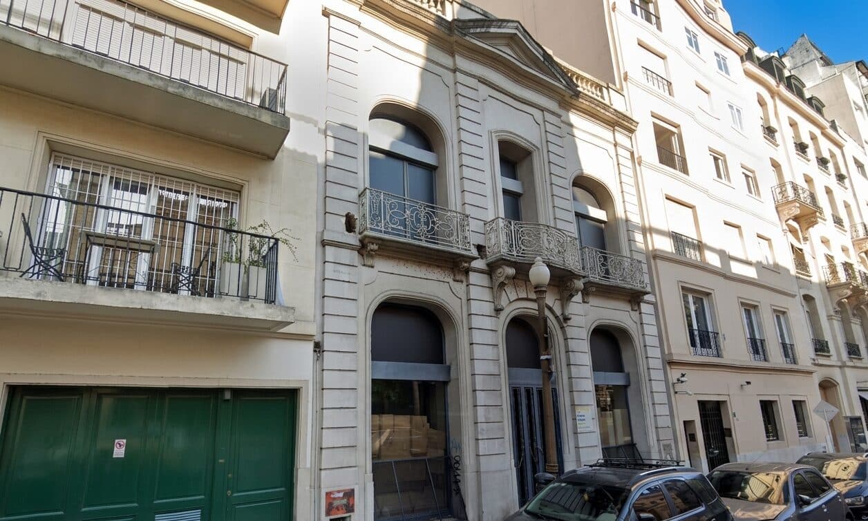 Palacio Lawson: la Ciudad frenó la demolición y abre una negociación para preservar su fachada histórica
