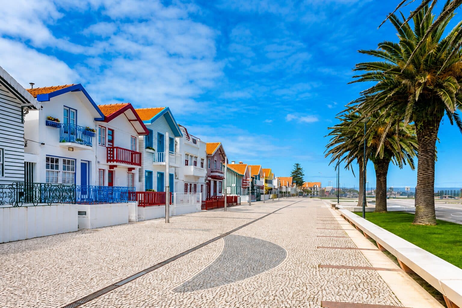 Cómo son y dónde están las “casas pijama” que se volvieron un lujo: cuánto cuesta comprar o pasar una noche frente al mar