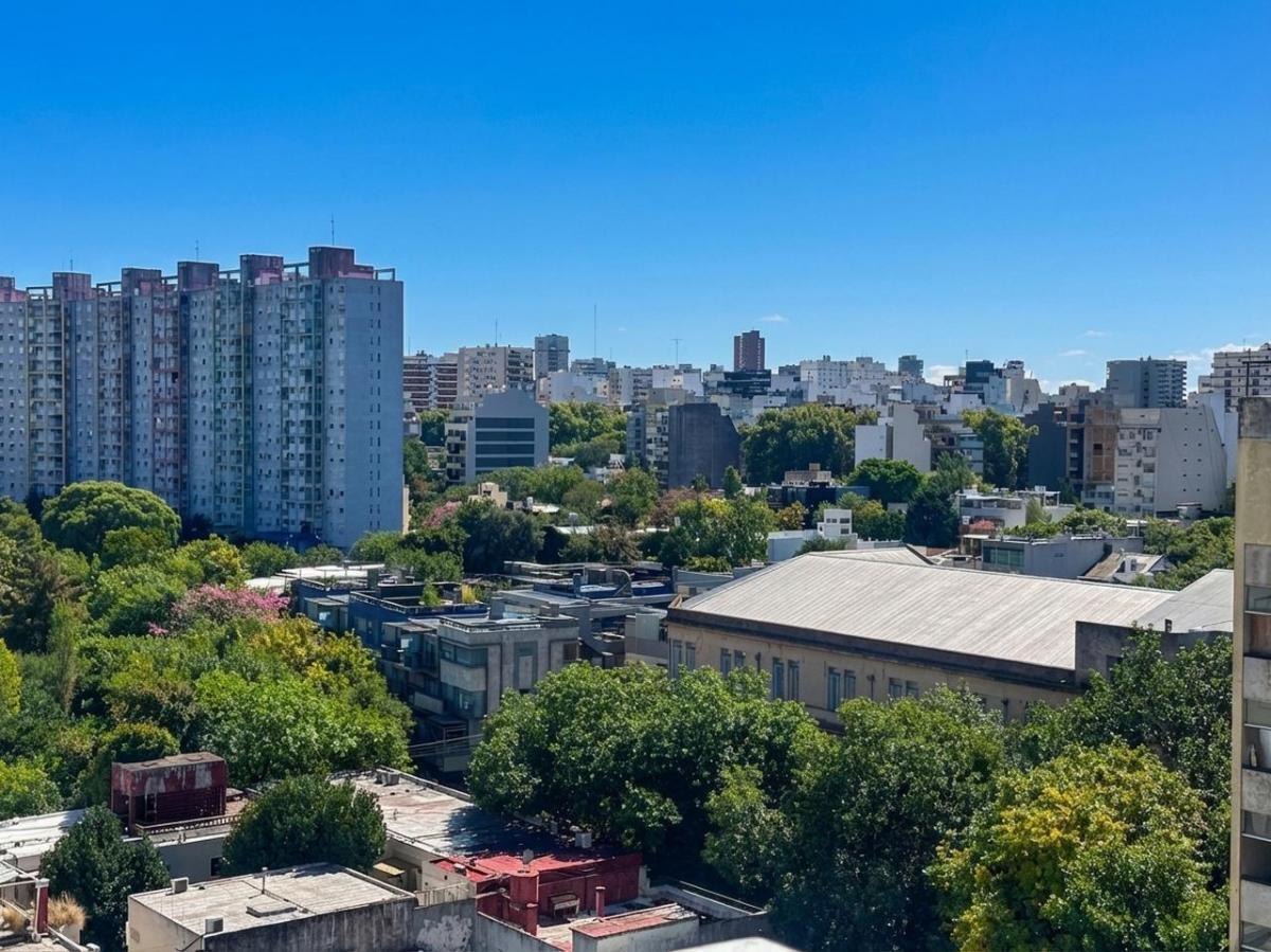 Vista desde un dos ambientes en Colegiales a la altura de Conesa al 100. Está próximo con el límite con Palermo