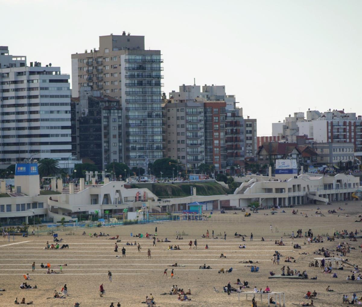 El balneario Alicante, en La Perla, una de las zonas con más ocupación para el verano en Mar del Plata